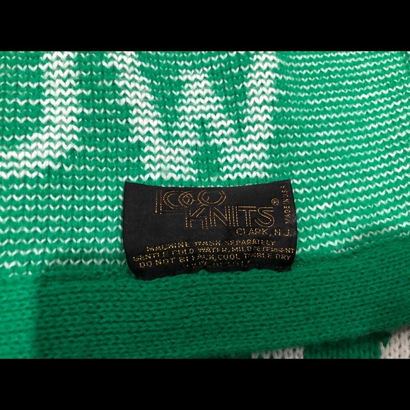 Vintage 1980’s NBA World Champions Boston Celtics Green Blanket Logo Knits 39x45 - Picture 2 of 4